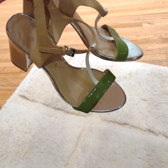 Franco Sarto Strappy Sandal Block Heel Bright Green and Cream - Picture 8 of 14